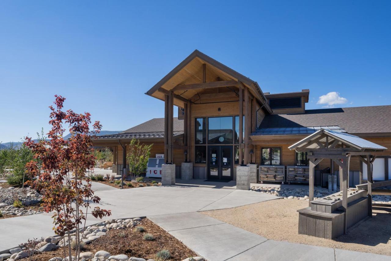 Hotel Sun Outdoors Rocky Mountains Granby Exterior foto